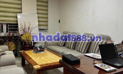 Cho thuê nhà mặt tiền đường Văn Tiến Dũng VCN Phước Hải Nam Nha Trang